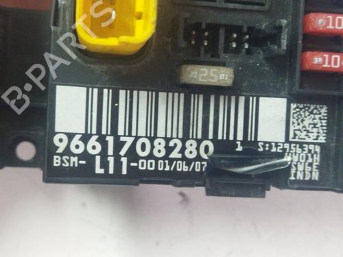 Fuse box PEUGEOT 307 (3A/C) 2.0 16V | BP30134369E1