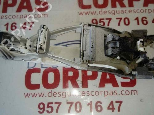 Front left exterior door handle SEAT LEON (1P1)  | BP19549727C128
