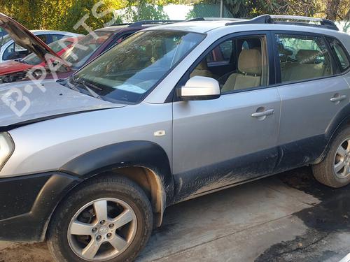 Right front window motor HYUNDAI TUCSON (JM) | BP30262922E20