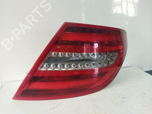 Used Right taillight MERCEDES-BENZ C-CLASS (W204) [2007-2015]  29907187