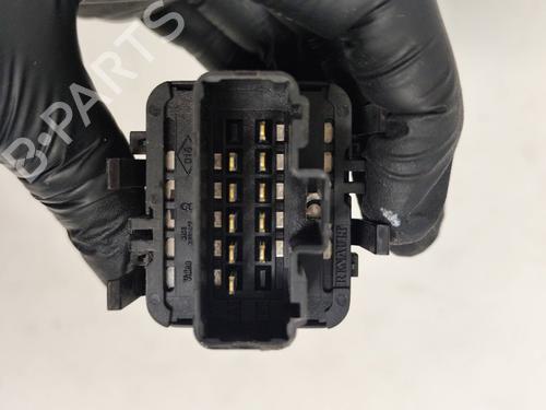 Interrupteur de vitre avant gauche RENAULT CLIO II (BB_, CB_)  | BP29548799I27 