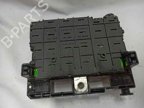 Fuse box PEUGEOT 307 Break (3E) 2.0 HDI 90 | BP19561811E1 