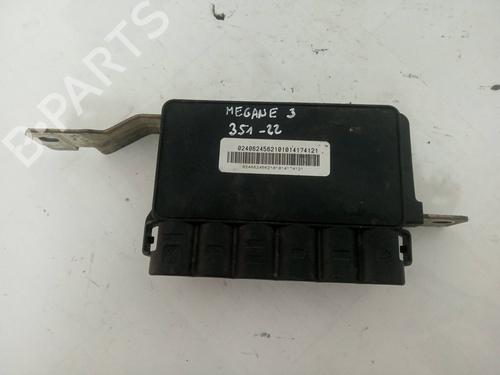 Fuse box RENAULT MEGANE III Hatchback (BZ0/1_, B3_)  | BP19562838E1 