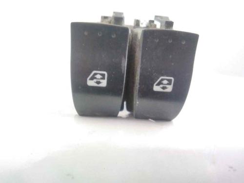 Used Left front window switch RENAULT MEGANE II Saloon (LM0/1_) [2003-2025]  19564048