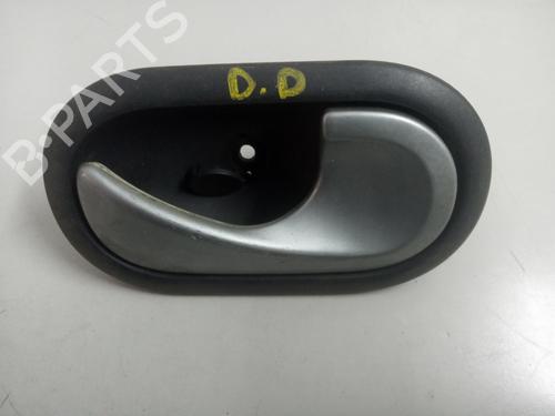 Used Front right interior door handle RENAULT CLIO III (BR0/1, CR0/1) [2005-2014]  19560834