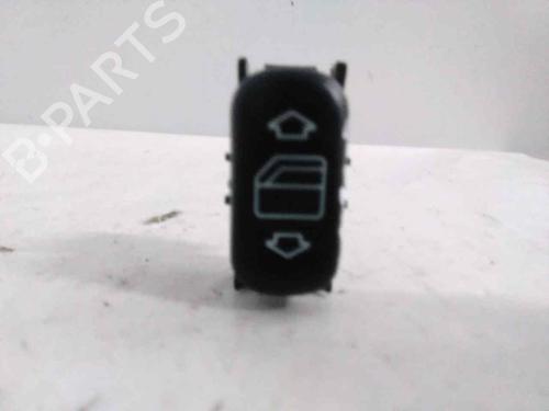 Used Right rear window switch MERCEDES-BENZ E-CLASS (W210) E 300 Turbo-D (210.025) (177 hp) 19563477