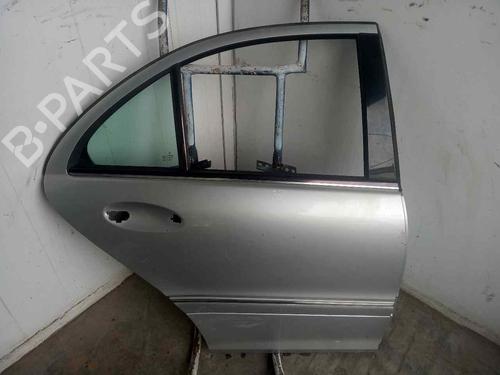 Porta trás direita MERCEDES-BENZ C-CLASS (W203) [2000-2007]  19660763