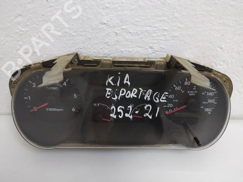 Used Instrument cluster KIA SPORTAGE SUV (K00) [1994-2005]  19566185