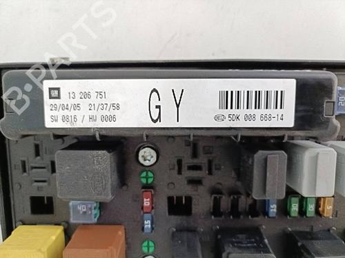 Fuse box OPEL ASTRA H GTC (A04) | BP36670676E1 - Image 3