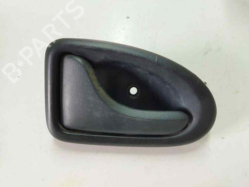 Used Front left interior door handle RENAULT SCÉNIC II (JM0/1_) [2003-2010]  19660493