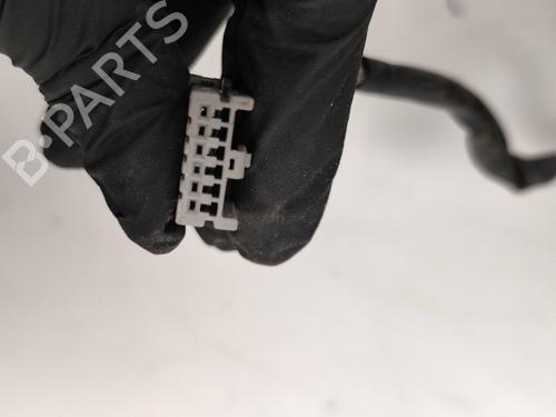 Right mirror NISSAN ALMERA II Hatchback (N16)  | BP24317743C27 