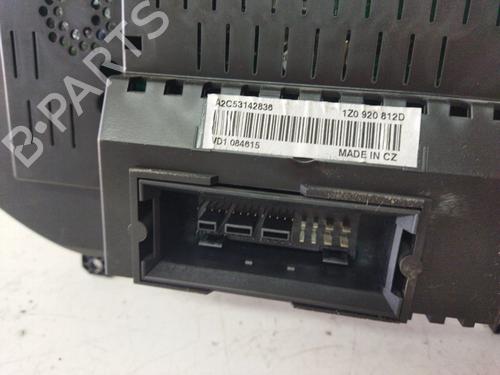 Kombiinstrument SKODA OCTAVIA II (1Z3)  | BP29724527C47 