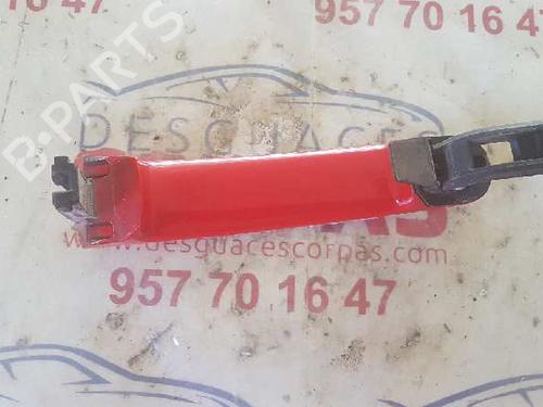 Front left exterior door handle SEAT LEON (1M1)  | BP19552576C128 