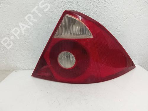 Used Right taillight Right taillight FORD MONDEO III Saloon (B4Y) [2000-2007] 33471080 33471080