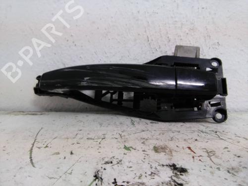 Used Rear left exterior door handle OPEL ASTRA H (A04) [2004-2014]  19557394