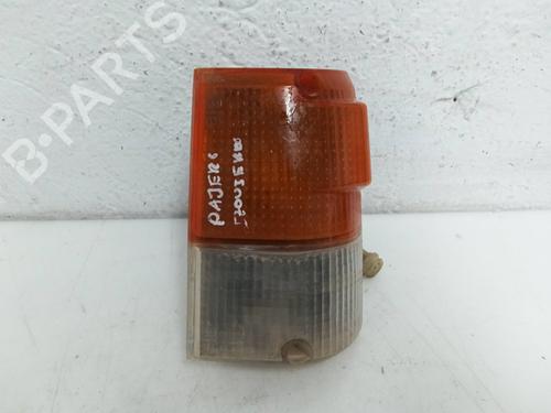 Used Left front indicator Left front indicator MITSUBISHI PAJERO I (L04_G, L14_G) [1982-1991] 34473313 34473313