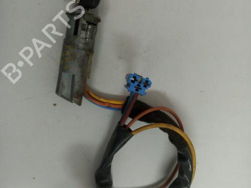 Used Ignition barrel CITROËN XSARA (N1) 1.9 D (70 hp) 19560373