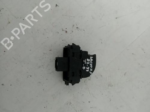 Used Right rear window switch RENAULT LAGUNA III (BT0/1) [2007-2015]  19563176
