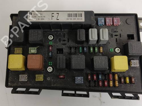 Used Fuse box OPEL ASTRA H (A04) [2004-2014]  19661758
