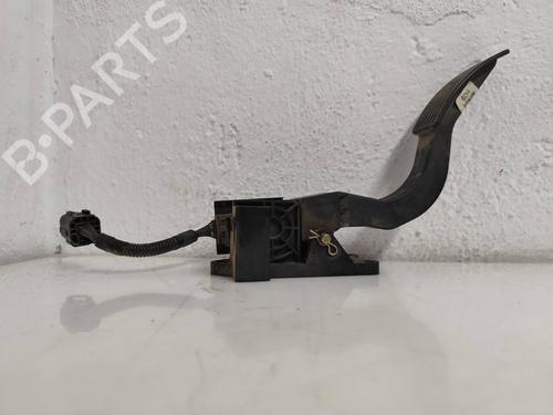 Used Pedal HYUNDAI TERRACAN (HP) [2001-2008]  22190610