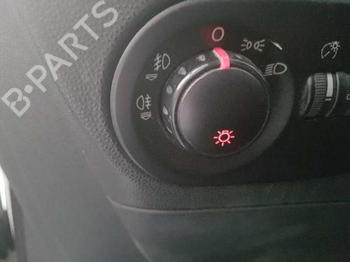 Used Headlight switch SEAT LEON (1P1) [2005-2013]  19549725
