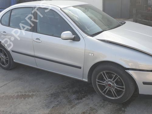 Left front window motor SEAT TOLEDO II (1M2)  | BP19559368E21 