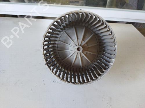 Used Heater blower motor NISSAN PRIMERA (P10) 2.0 16V 4x4 (116 hp) 19556775