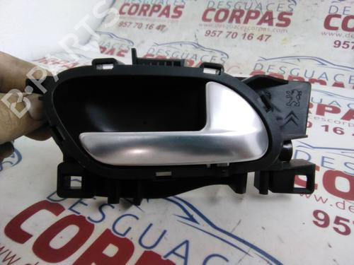 Used Front right interior door handle PEUGEOT 208 I (CA_, CC_) 1.2 VTI 82 (82 hp) 19555091