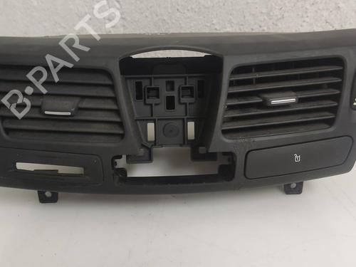 Used Air vent RENAULT LAGUNA III Grandtour (KT0/1) [2007-2015]  19572051