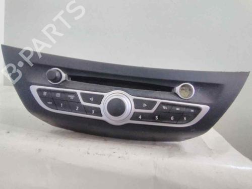 Used Radio RENAULT LAGUNA III Grandtour (KT0/1) [2007-2015]  19565545