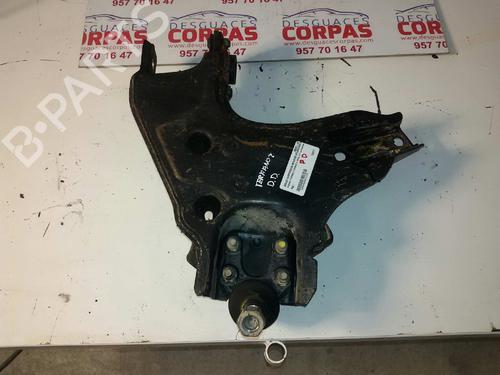 Used Right front suspension arm NISSAN TERRANO II (R20) [1992-2007]  19547092