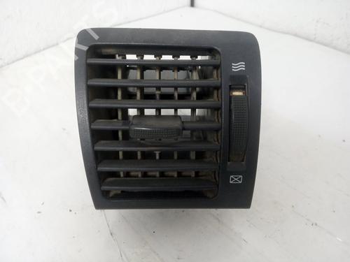Used Air vent KIA SORENTO I (JC) [2002-2011]  19563570