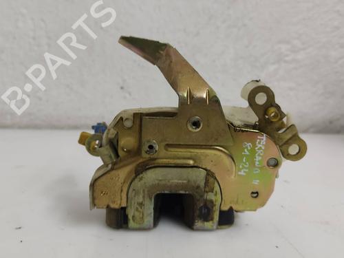Used Front right lock NISSAN TERRANO II (R20) [1992-2007]  19570548