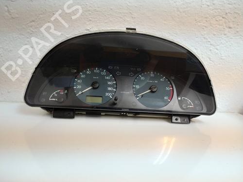Used Instrument cluster CITROËN XSARA (N1) 1.9 TD (90 hp) 19565877