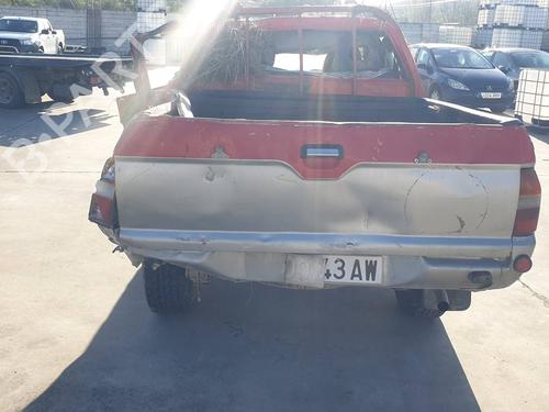 Türgriff vorne links außen MITSUBISHI L200 (K7_T, K6_T, K5_T)  | BP27573115C128 