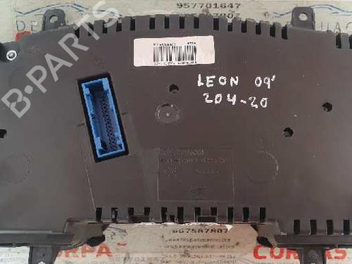 Instrument cluster SEAT LEON (1P1)  | BP19554140C47 