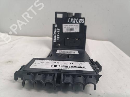 Używane Skrzynka bezpieczników CITROËN BERLINGO / BERLINGO FIRST MPV (MF_, GJK_, GFK_) [1996-2025]  30776692