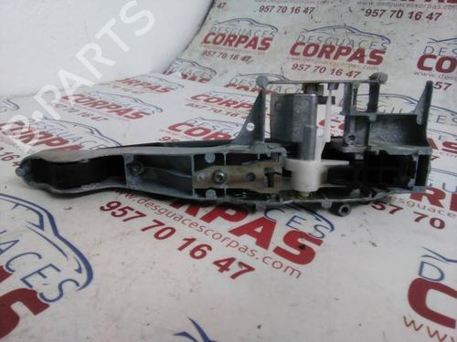 Front right exterior door handle PEUGEOT 208 I (CA_, CC_) 1.2 VTI 82 | BP19555092C129 