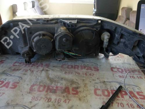 Right headlight RENAULT LAGUNA II Grandtour (KG0/1_)  | BP19553216C29 