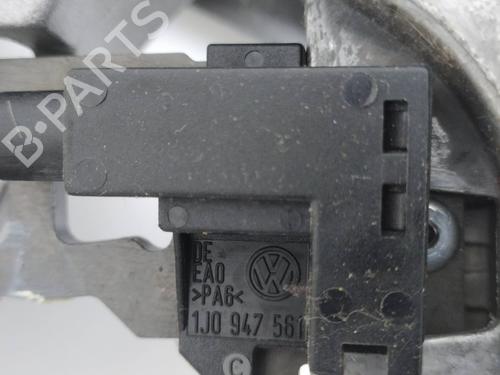 Hand brake SEAT LEON (1P1)  | BP19567127I18