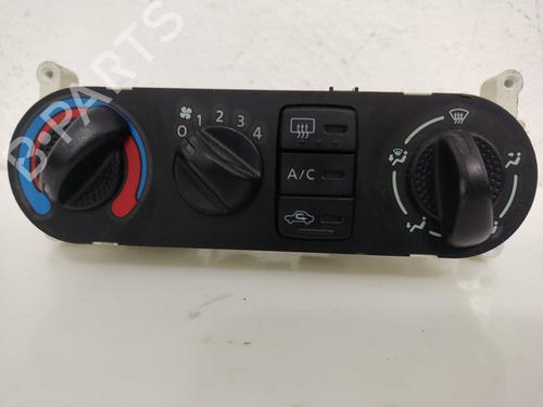 Used Climate control NISSAN ALMERA II Hatchback (N16) [2000-2025]  19567725