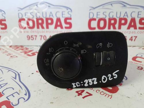 Used Headlight switch SEAT LEON (1P1) [2005-2013]  19549259