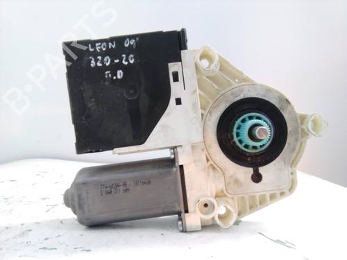 Right front window motor SEAT LEON (1P1)  | BP19558839E20 