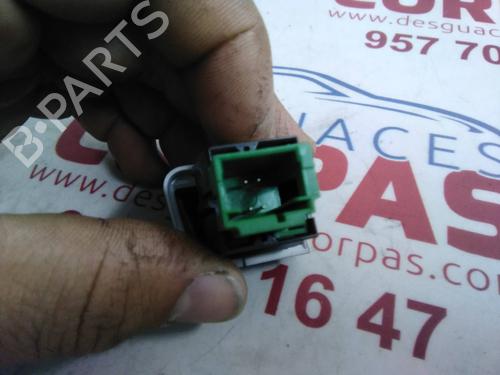 Switch PEUGEOT 208 I (CA_, CC_) 1.2 VTI 82 | BP19555148I30 