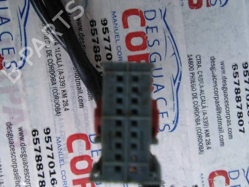 Retrovisor esquerdo FIAT STILO (192_) 1.9 JTD (192_XE1A) | BP19660284C26 
