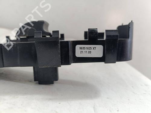 Right front window switch PEUGEOT 307 (3A/C) | BP36042309I26 - Image 2
