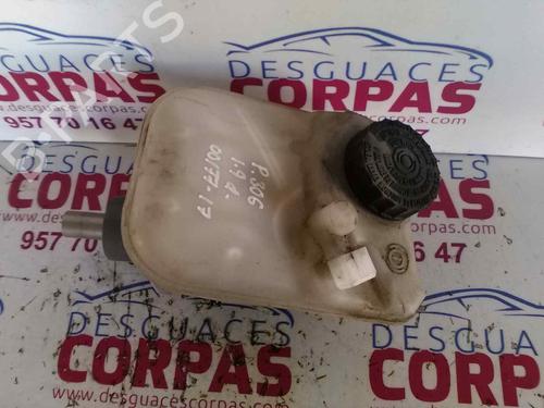 Brake master cylinder PEUGEOT 306 (7B, N3, N5) 1.9 D | BP19549664M77 