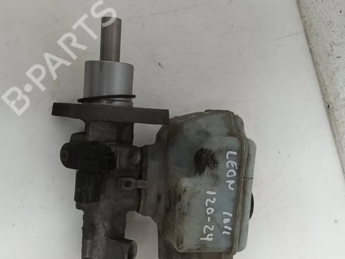 Used Brake master cylinder Brake master cylinder 37177840 37177840