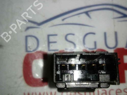 Switch LAND ROVER DISCOVERY II (L318) 2.5 Td5 4x4 | BP19550955I30