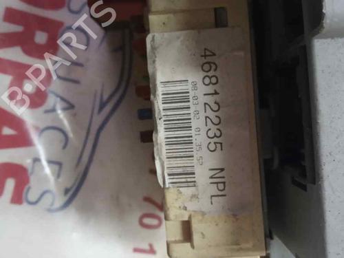 Fuse box FIAT PUNTO Hatchback Van (188_) 1.2 60 | BP19553352E1 